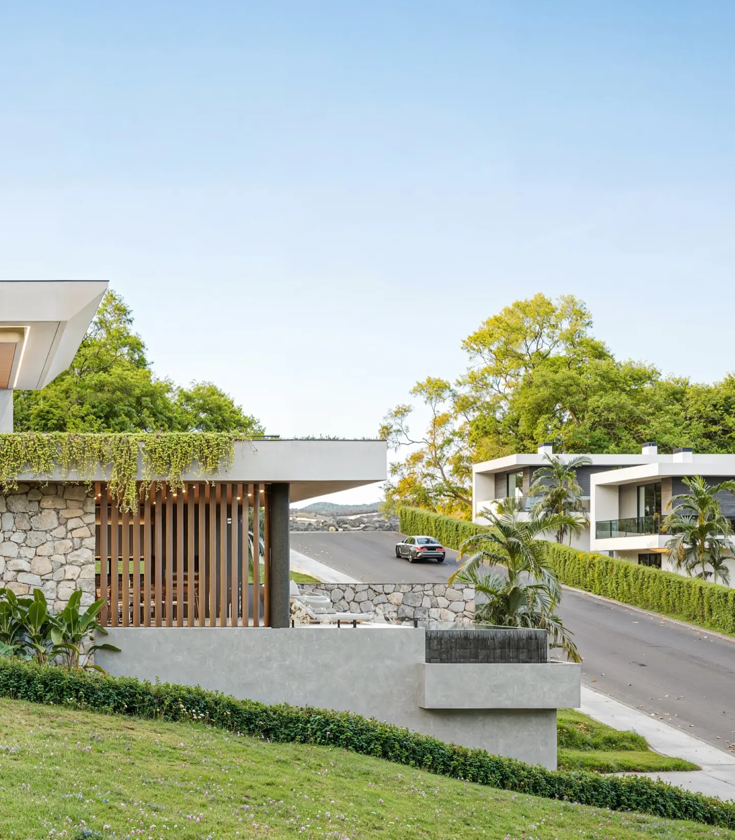 4-Bedroom Designer Duplex - Image 7