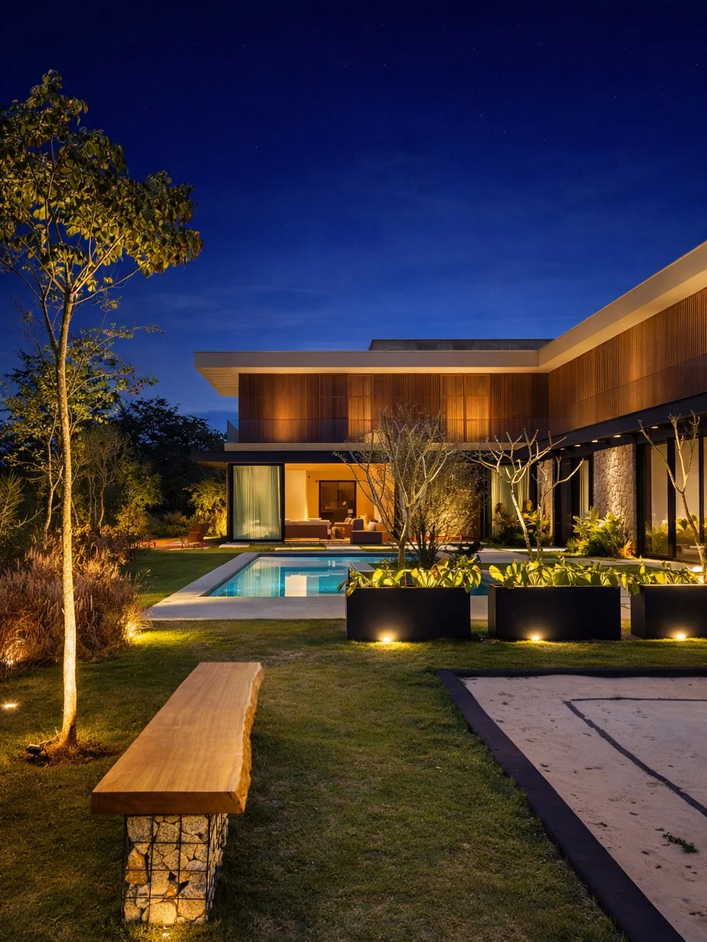 Lakefront Luxury Home