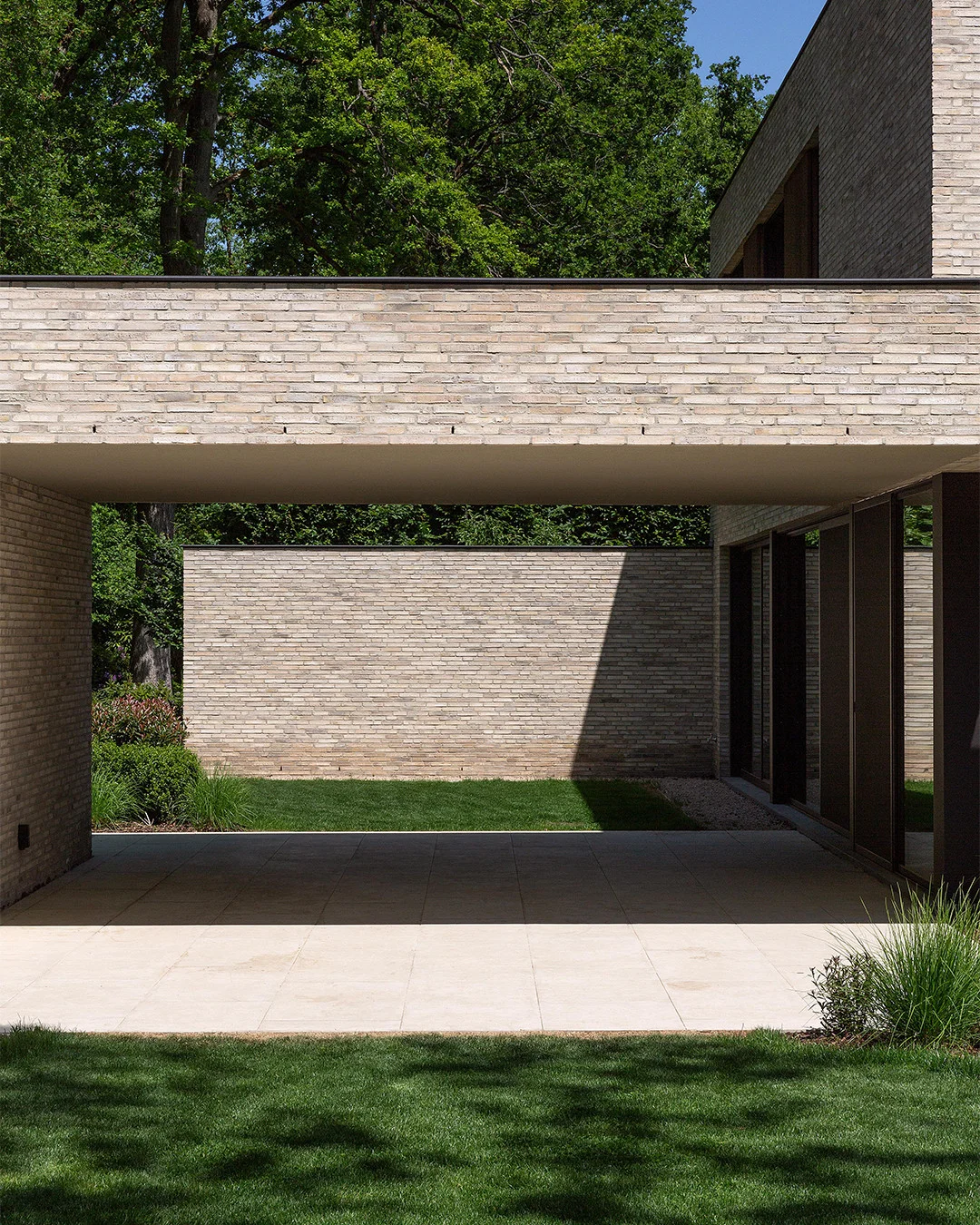 3 Bedroom Privacy Duplex - Image 6