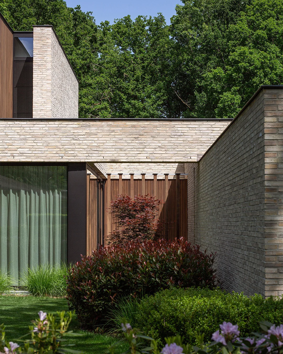 3 Bedroom Privacy Duplex - Image 7