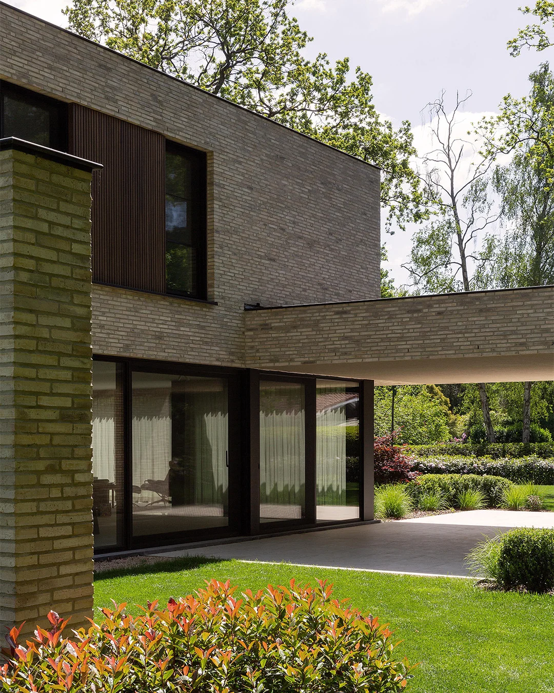 3 Bedroom Privacy Duplex - Image 9