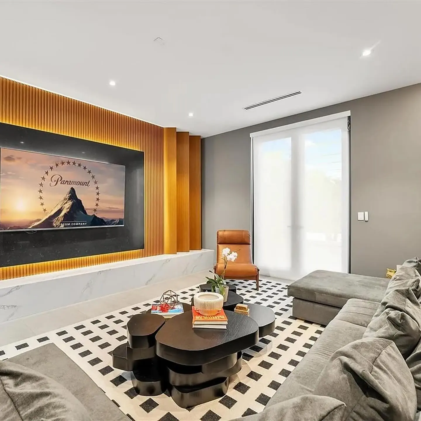 5 Bedroom Mansion - Image 13
