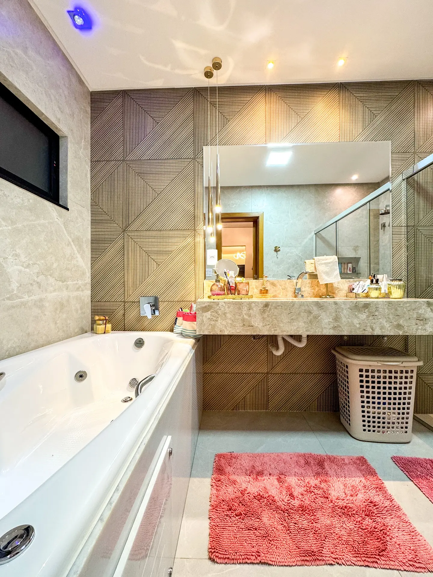 3 Bedroom House - Image 11