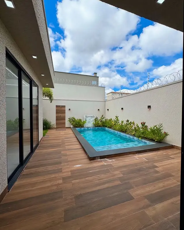 Furnished 3 Bedroom House - Image 8