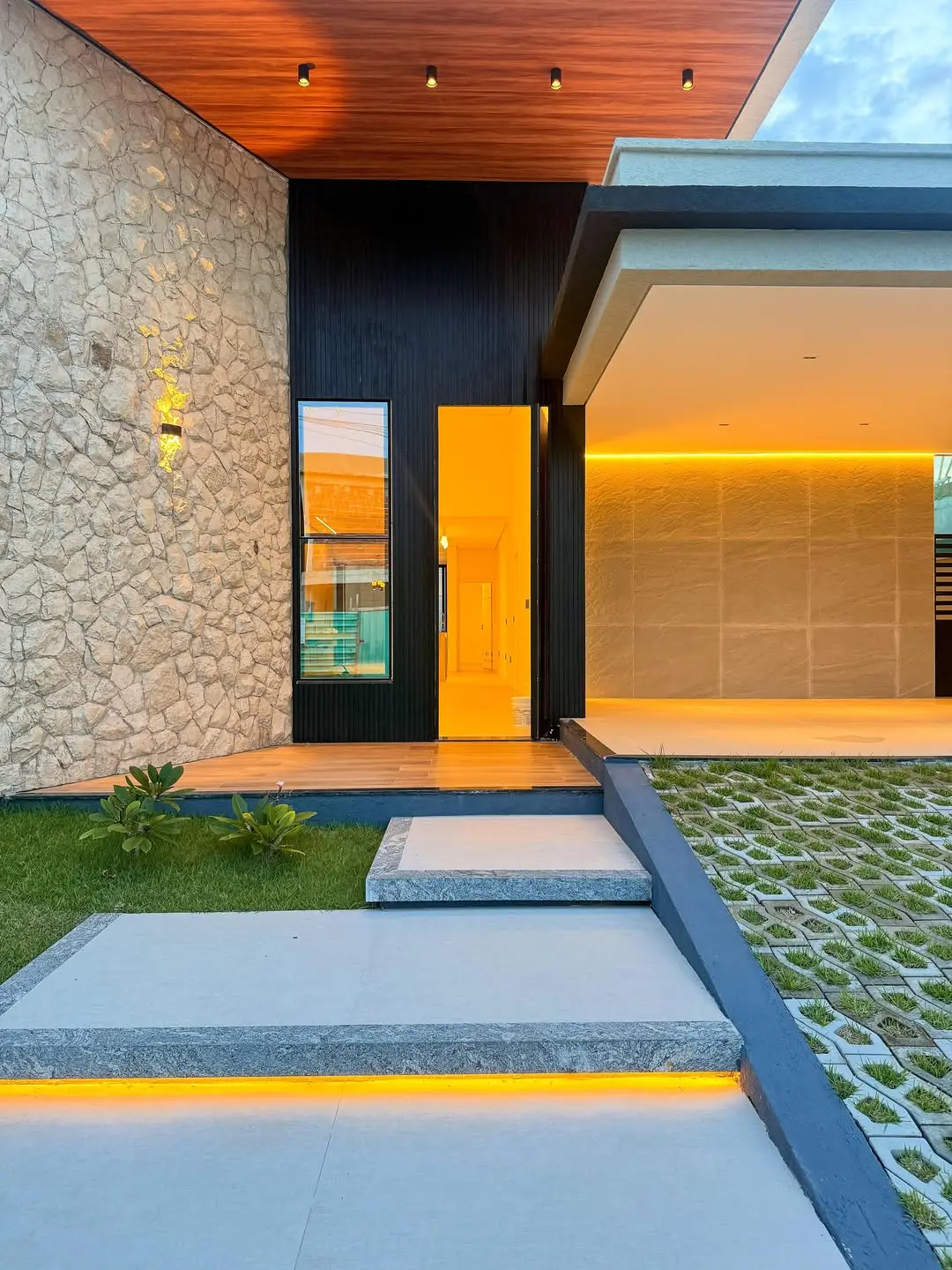 Ultra-Modern 3-Bedroom Executive Bungalow with Designer Lighting - Image 2