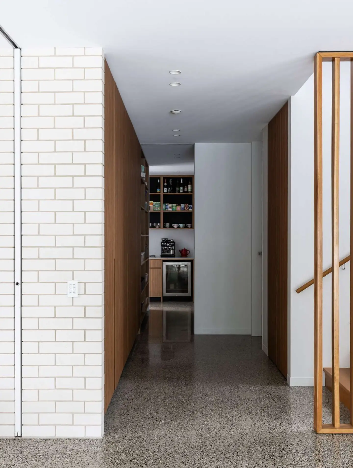 Executive 4-Bedroom Duplex – The Ultimate Family Entertainment Home - Image 3