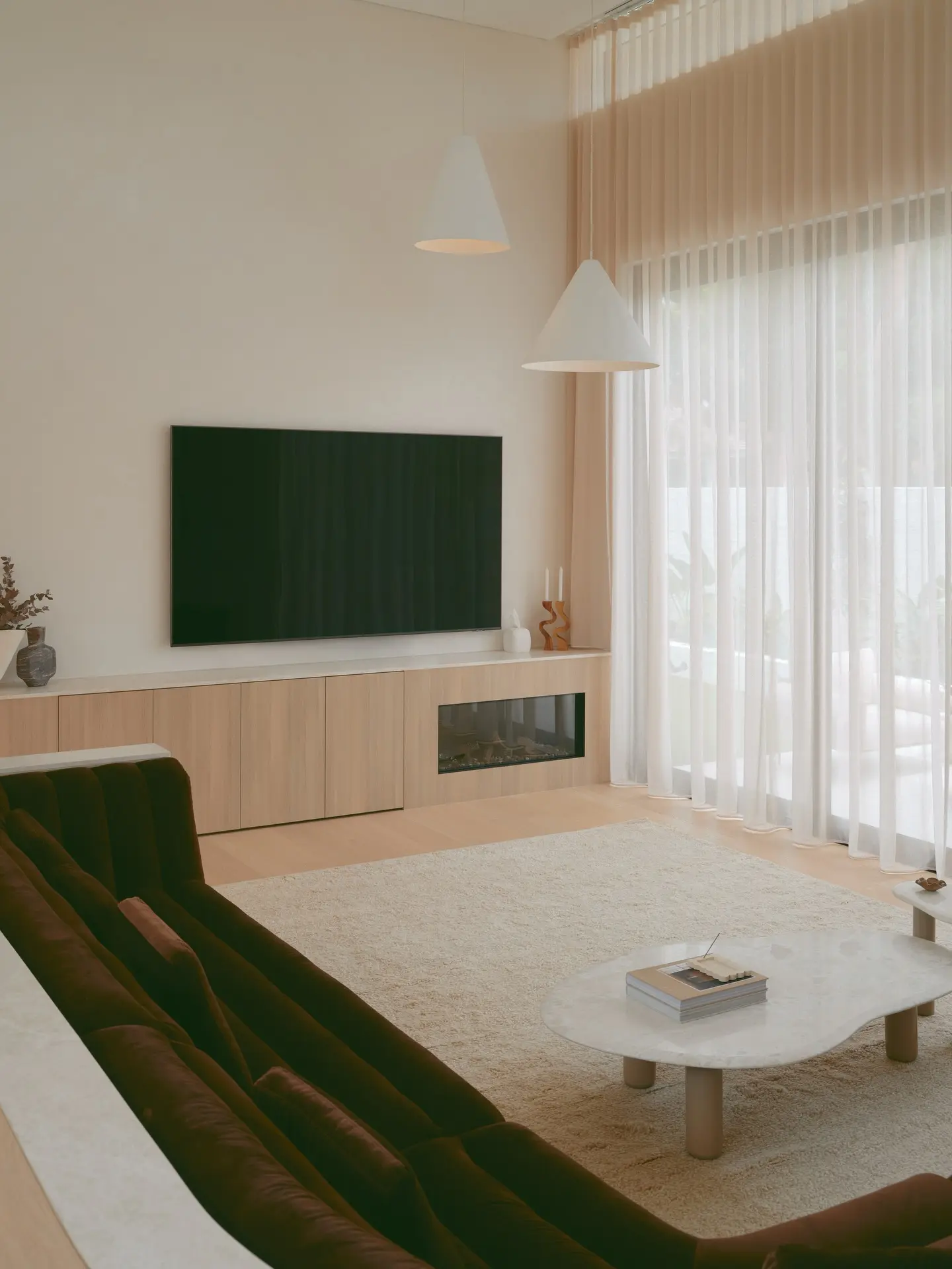 3-Bedroom Family Bungalow – Minimalist Luxury & Private Garden - Image 7