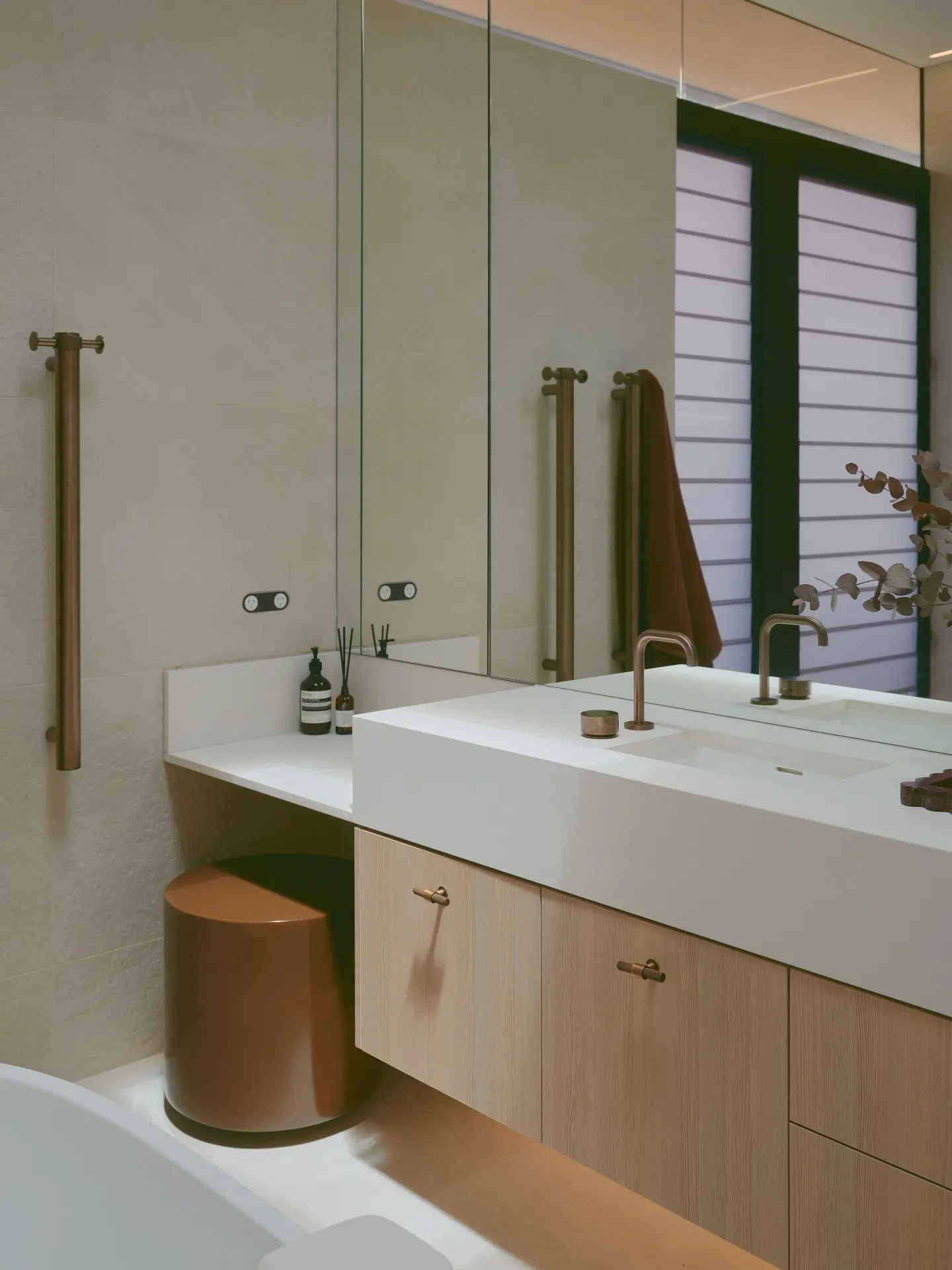 3-Bedroom Family Bungalow – Minimalist Luxury & Private Garden - Image 8