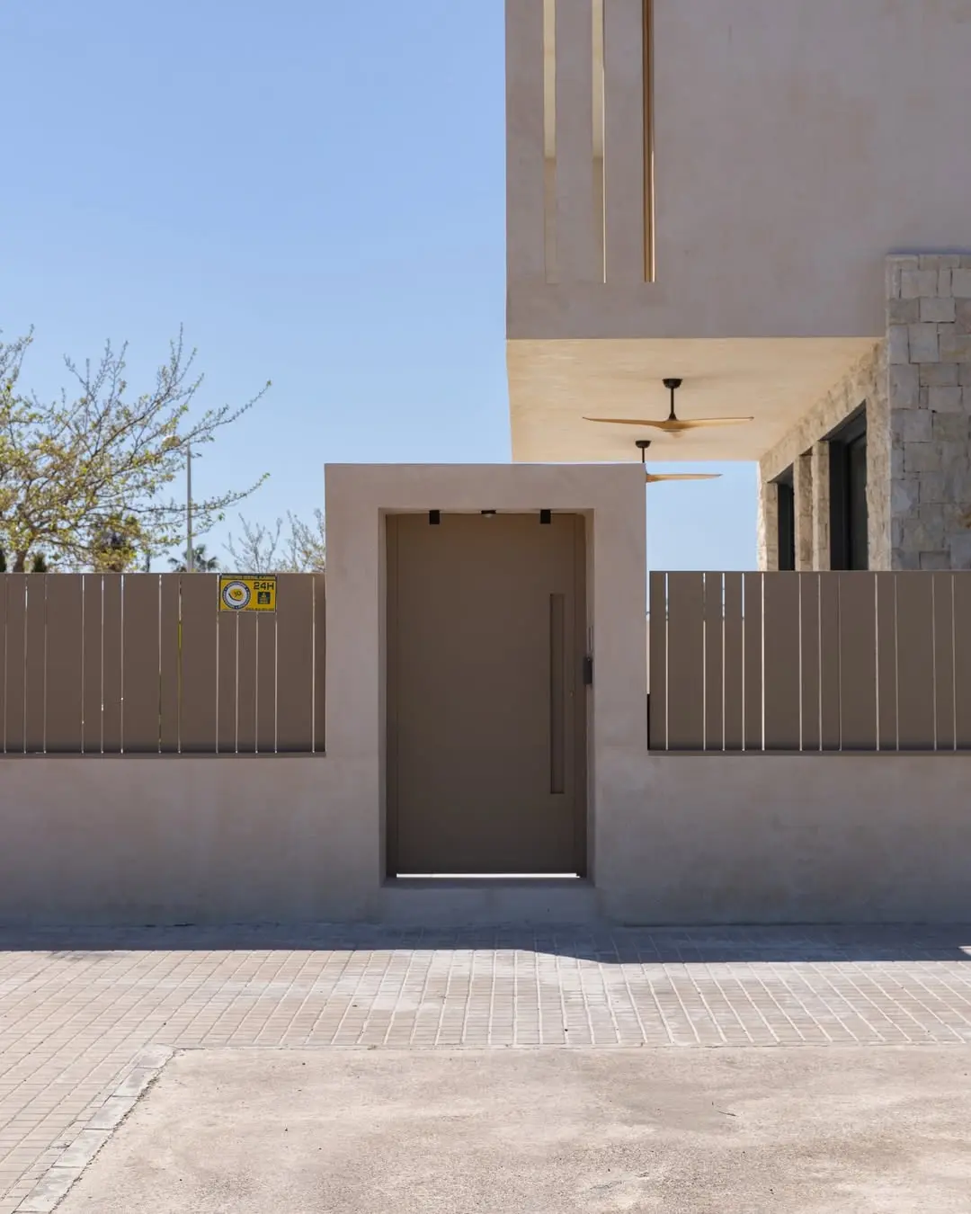 3-Bedroom Designer Duplex featuring Timber Accents & Natural Light - Image 2